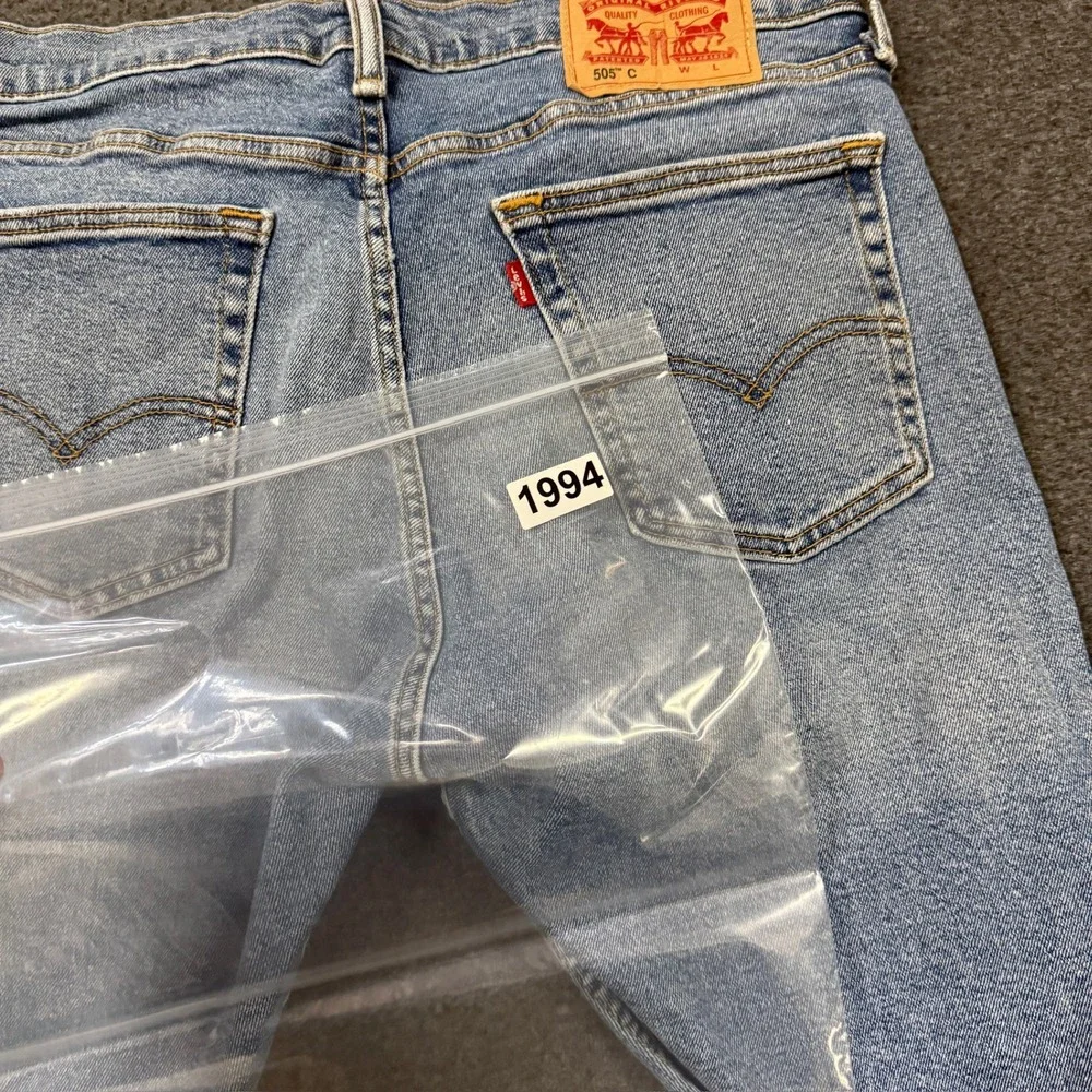 Levis 505 Denim Shorts Mens 32 Blue Good Raw Hem Distressed Cut Off